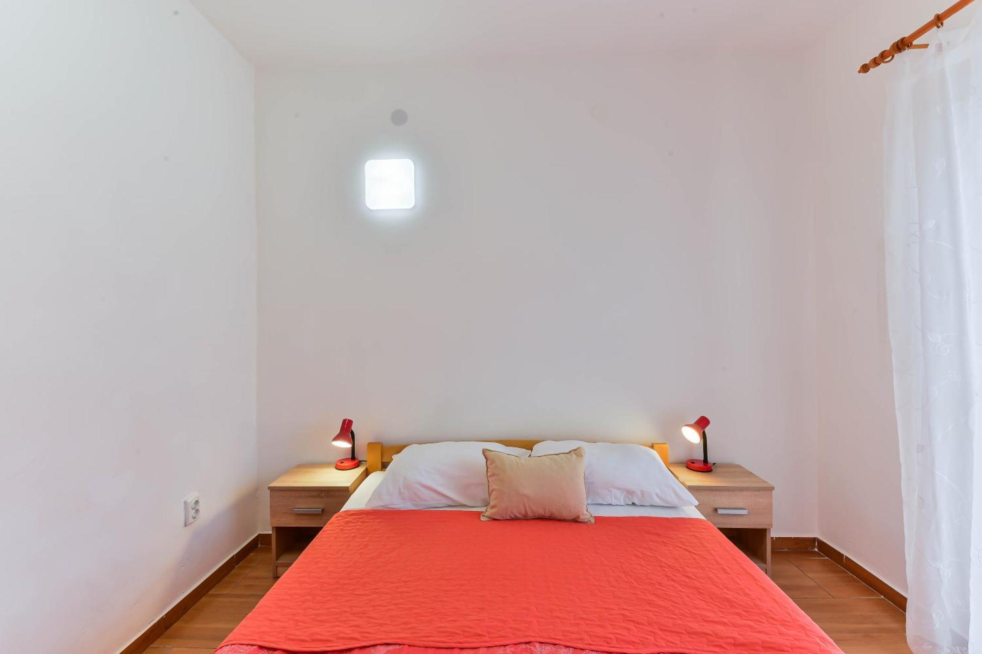 Apartments Citrus Турань Екстер'єр фото