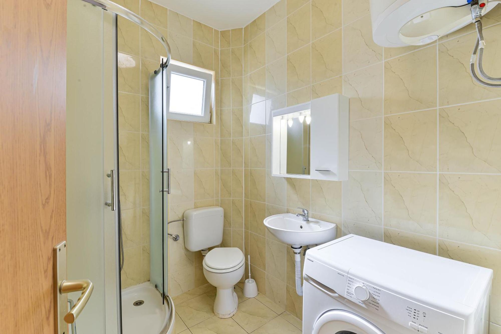 Apartments Citrus Турань Екстер'єр фото