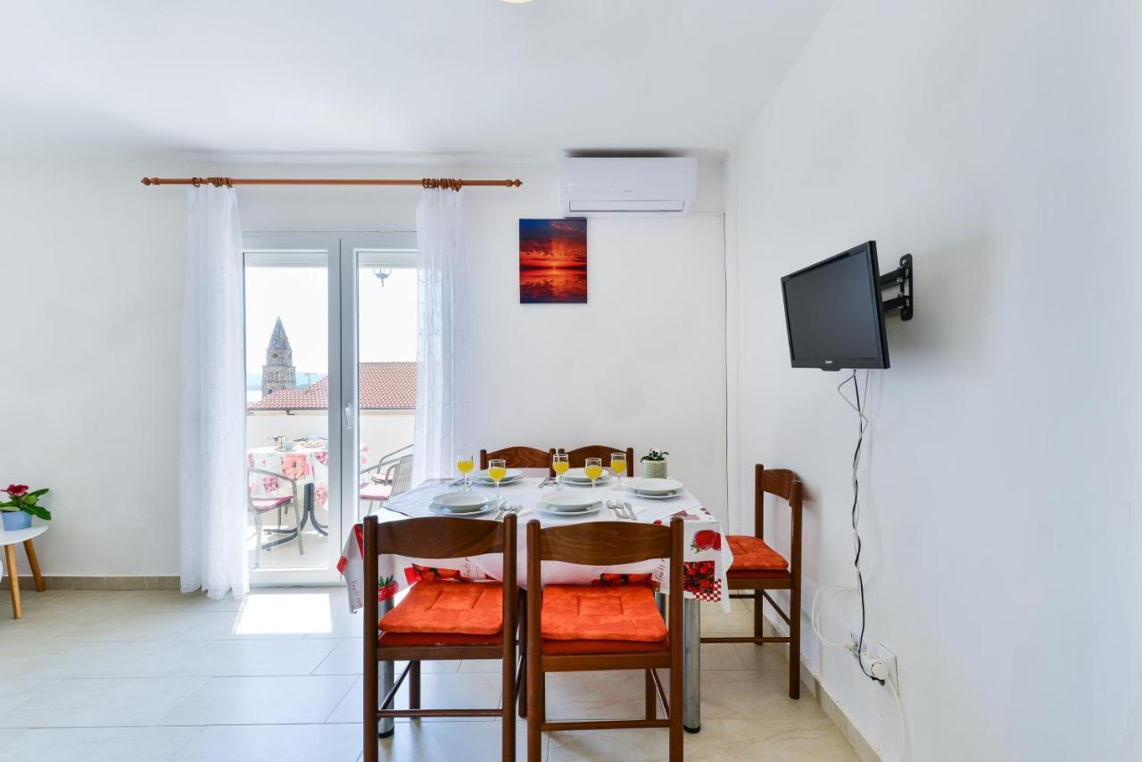 Apartments Citrus Турань Екстер'єр фото