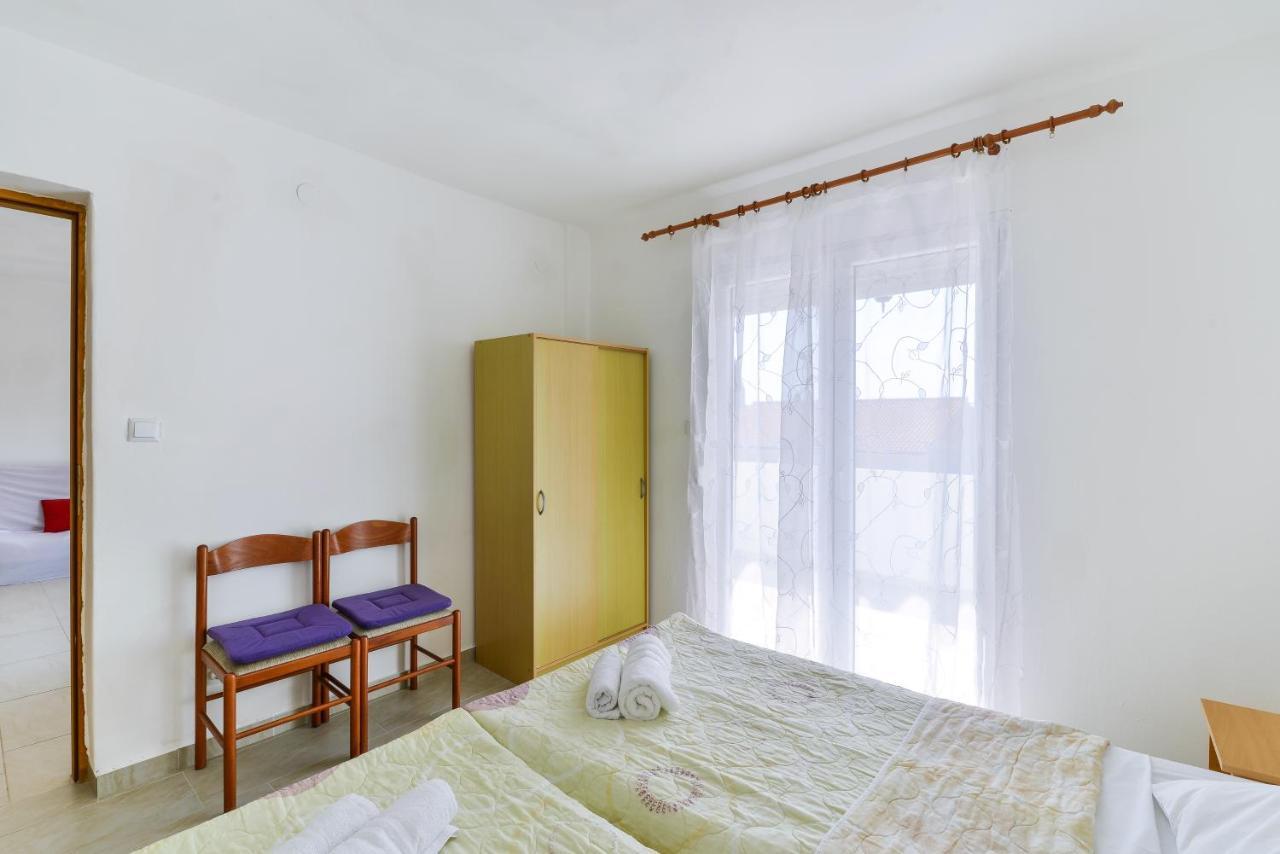 Apartments Citrus Турань Екстер'єр фото