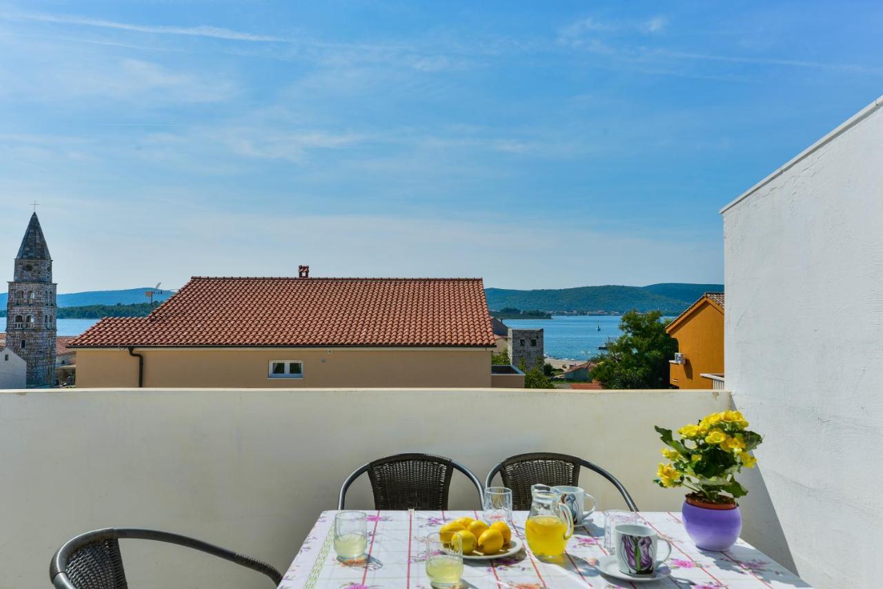 Apartments Citrus Турань Екстер'єр фото